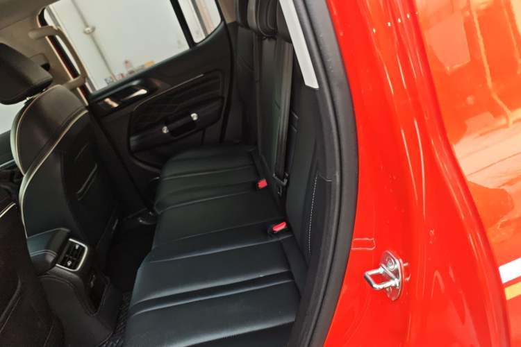 Used Tank 300 2021 City Edition 2.0T—Truly Stylish
