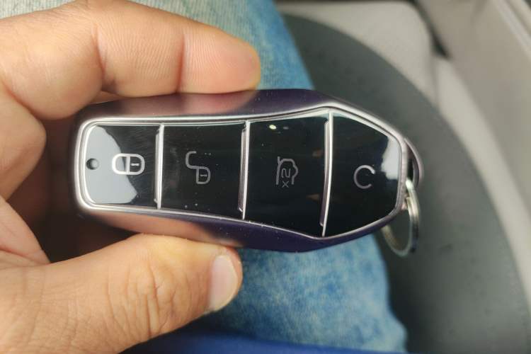 Used BYD Yuan UP 2024 401KM Leading Edition
