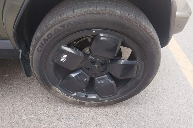 Used iCAR V23 2025 501 Four-Wheel Drive Intelligent Driving Version Right Front Wheel Hub