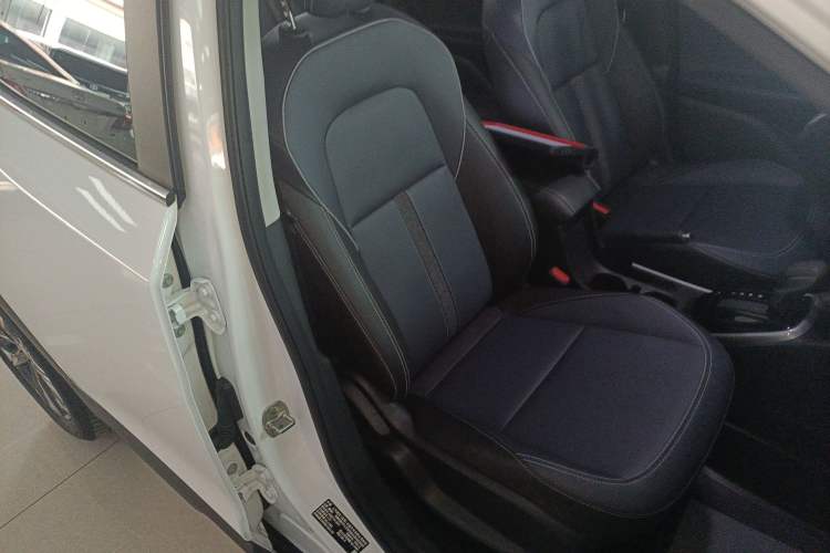 Used Chevrolet Trax 2021 325T Automatic Sport Edition China VI Standard