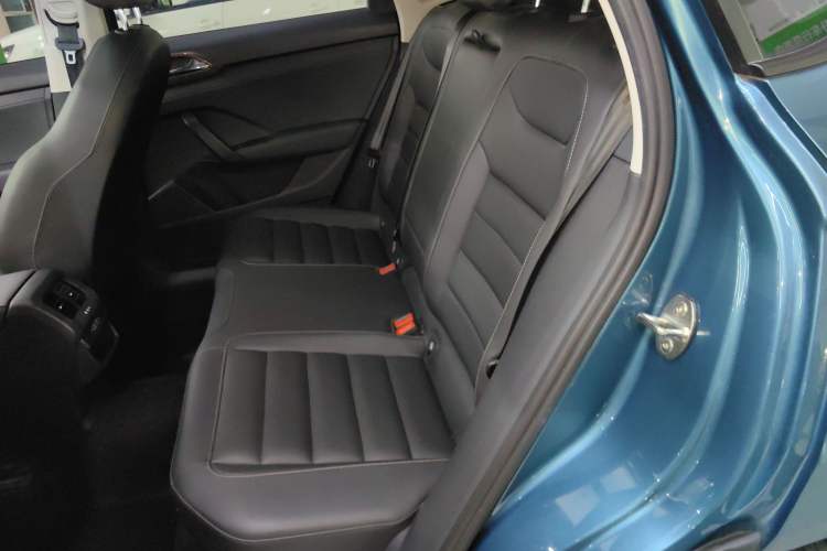 Used Volkswagen Tharu 2020 280TSI Two-Wheel Drive Comfort Edition China VI Standard