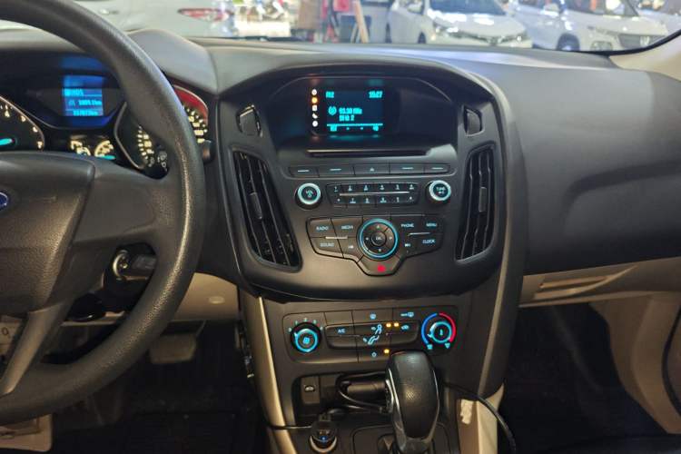 Used Ford Focus 2015 Sedan 1.6L Automatic Comfort Model