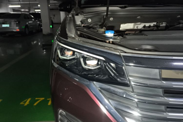 Used Volkswagen Viloran 2022 380TSI Prestige Edition Exterior 3