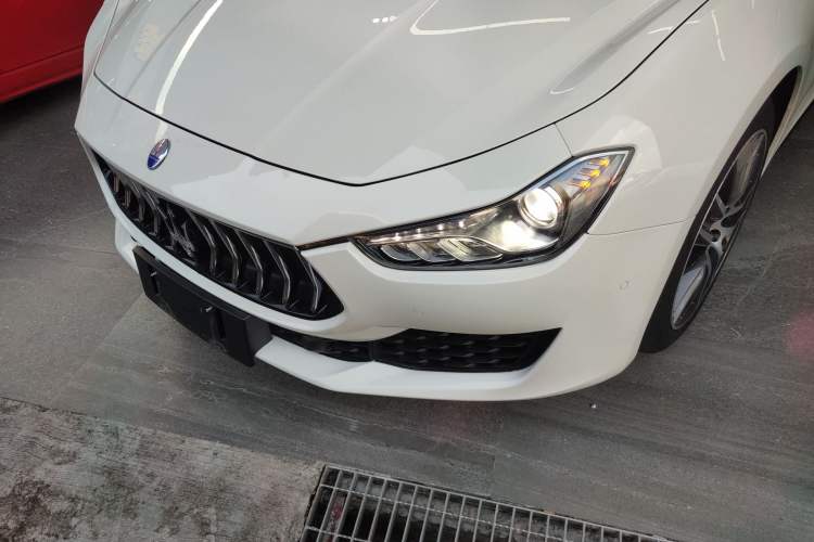 Used Maserati Ghibli 2021 2.0T Sharp Edition
