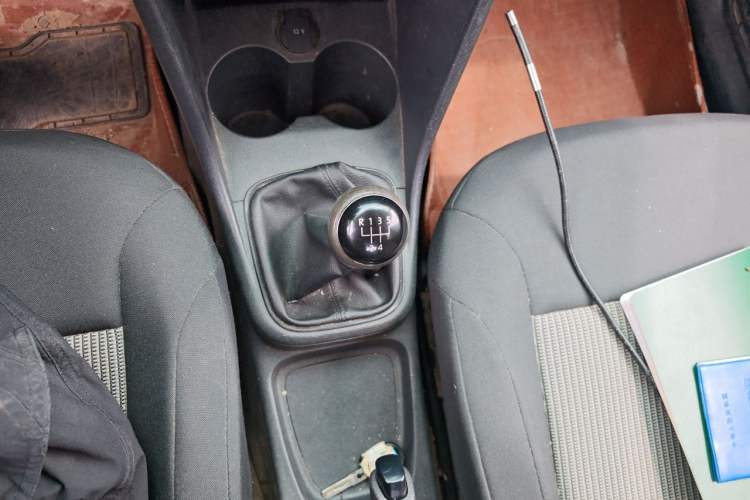 Used Volkswagen Polo 2016 1.4L Manual Fashion Model