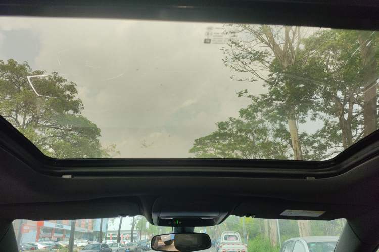 Used Cadillac XT5 2018 28E Four-Wheel Drive Tech Version