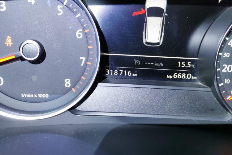 Used Volkswagen Touareg 2012 R-Line High-End Model
