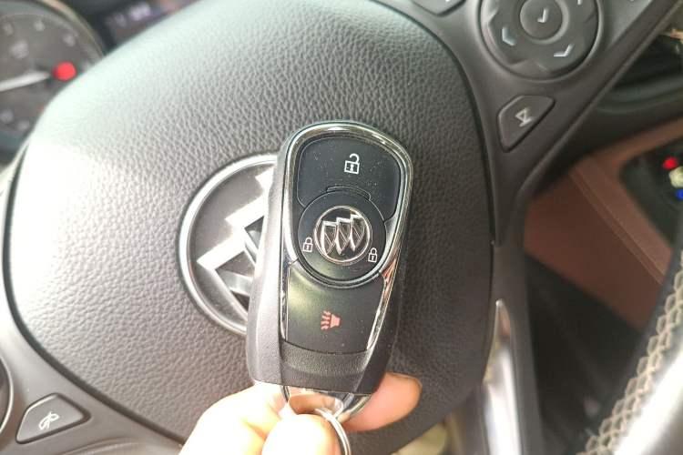 Used Buick Envision 2017 20T Two-Wheel Drive Elite Version Vehicle Key