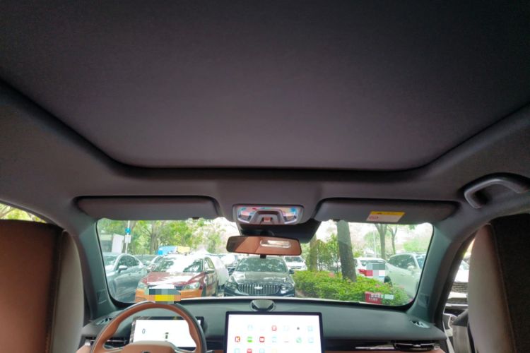 Used CHANGAN UNI-Z 2025 1.5T Luxury Version
