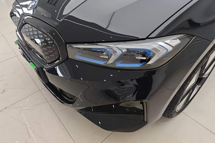 Used BMW i3 2025 eDrive 40 L Midnight Sports Package