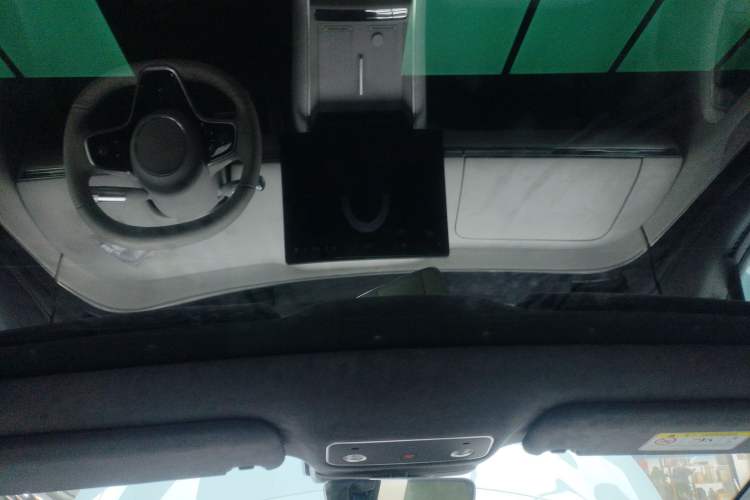 Used Hima Luxeed S7 2025 785 km Ultra
