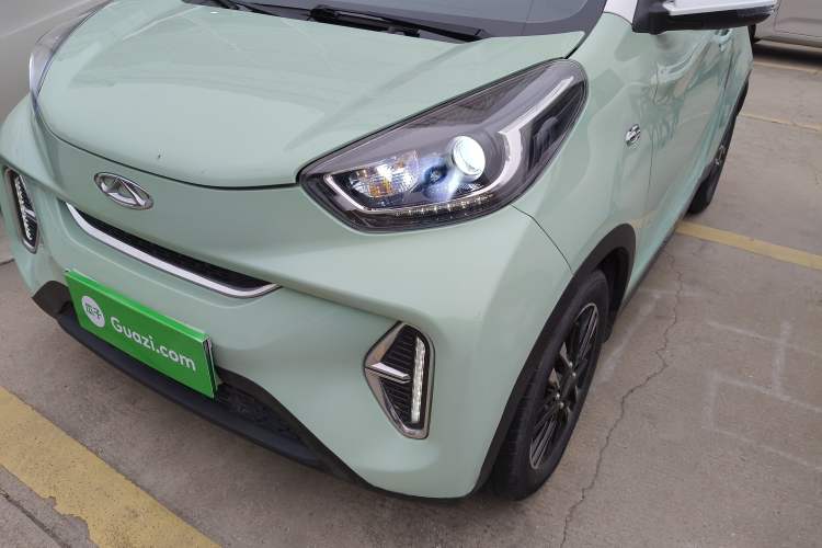 Used Chery Little Ant 2022 Sweet Pink Edition Half-Sugar Version 3-Cell Lithium 30kW 301km