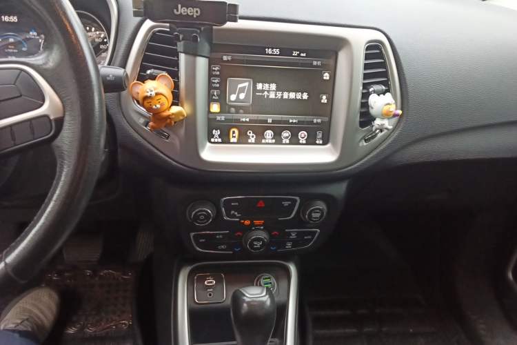 Used Jeep Compass 2017 200T Automatic Family Edition