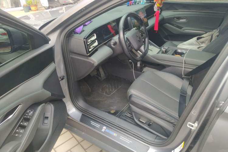 Used BYD Qin L 2024 DM-i 120KM Leading Model Driver Seat