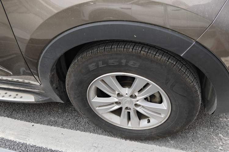 Used Kia Sportage R 2015 2.0L Automatic Two-Wheel Drive GL Right Front Wheel Hub