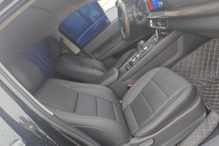 Used Great Wall Poer 2023 2.0T Commercial Version Automatic Diesel 4x4 Elite Long-Box GW4D20M
