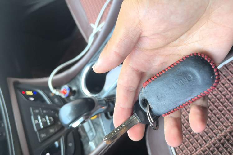 Used Buick Envision 2015 20T Four-Wheel Drive Luxury Model Vehicle Key