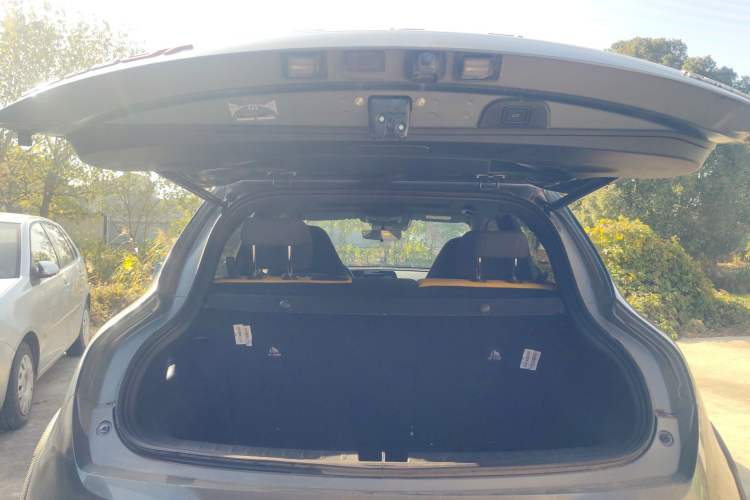 Used ORA Good Cat GT 2023 Mulan Edition 401km Luxury Version
