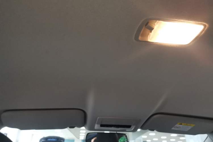 Used Nissan Sylphy 2024 Restyled Version 2 Classic 1.6XE CVT Comfort Edition Headliner