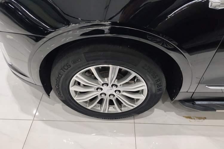 Used Cadillac XT5 2016 25T Luxury Model
