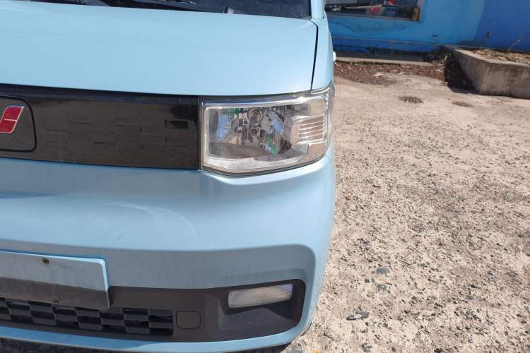 Used Wuling Hongguang MINIEV 2022 Easy Version Lithium Iron Phosphate Left Front Headlight