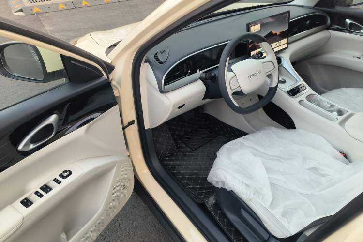 Used Geely Galaxy Geome 2025 310km Dream Edition
