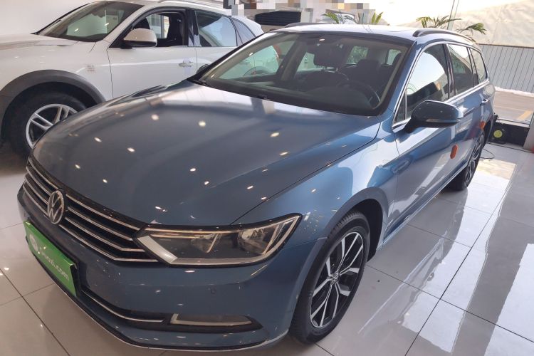 Used Volkswagen Variant 2018 380TSI Two-Wheel Drive Comfort Edition