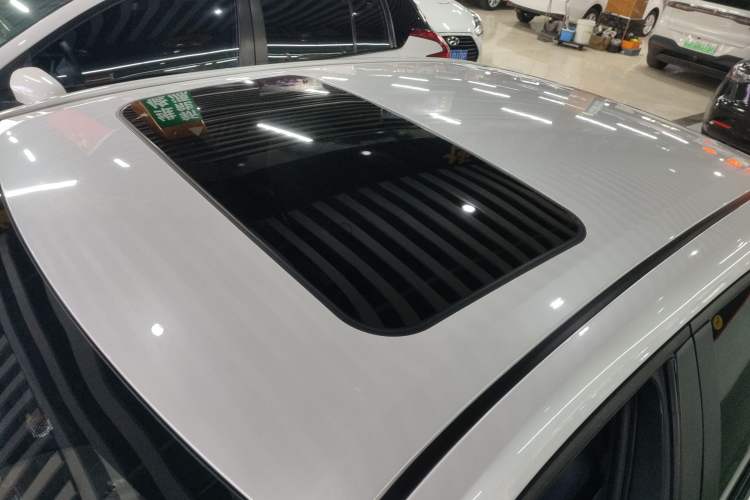 Used Toyota Levin 2021 185T CVT Luxury Edition
