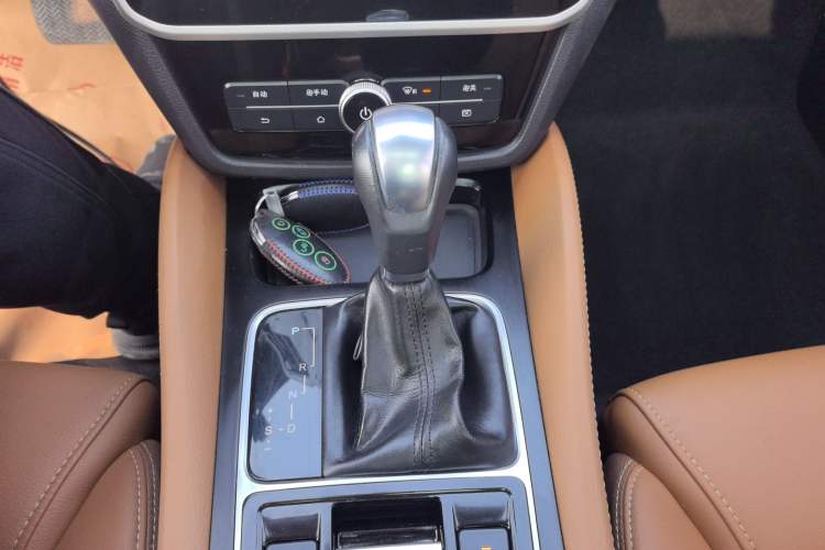 Used BYD Song MAX 2018 1.5T Automatic Smart Connect Luxury 6-Seater
