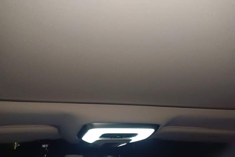 Used Hongqi H5 2023 2.0T Automatic Smart Connect Flagship Edition