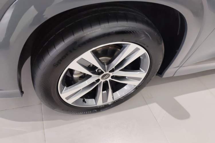 Used Audi Q6 2023 45 TFSI quattro Qiyun Edition Flying Rider Package
