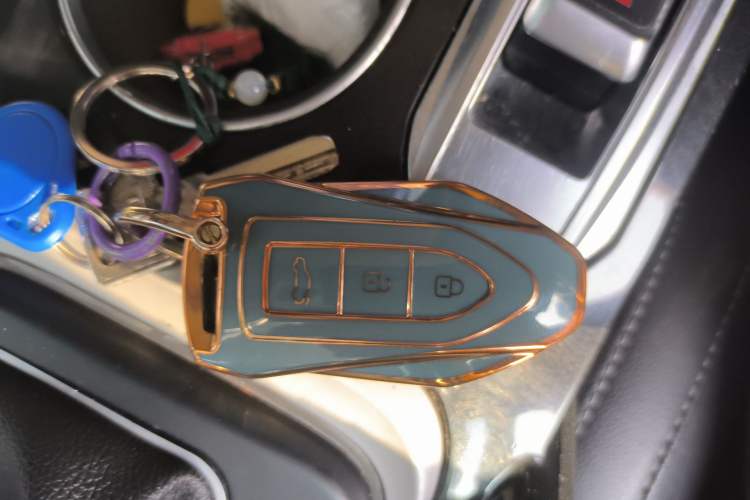 Used Zotye SR7 2016 1.5T CVT Cube Heart Edition China V Standard Vehicle Key