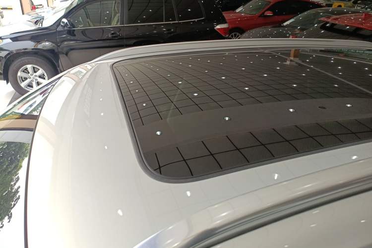 Used Hongqi HS5 2023 2.0T Qixiang Pro Edition