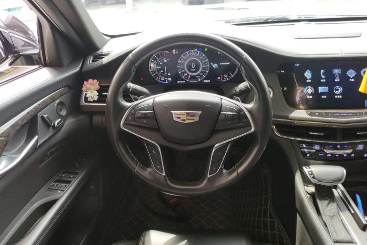 Used Cadillac CT6 2016 28T Luxury Model Steering Wheel