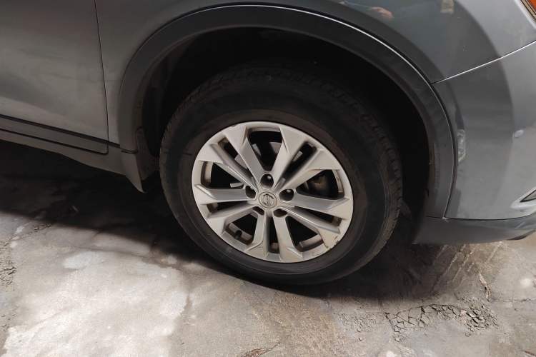 Used Nissan X-Trail 2014 2.0L CVT Comfort Edition 2WD
