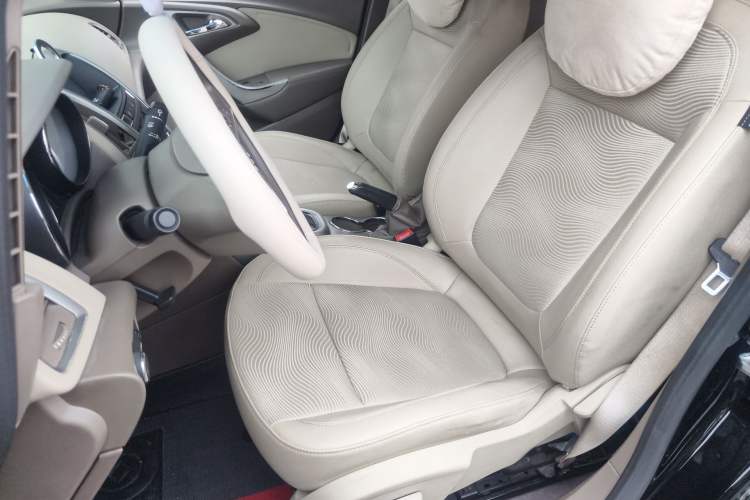 Used Buick GT 2013 GT 1.6L Automatic Fashion Edition
