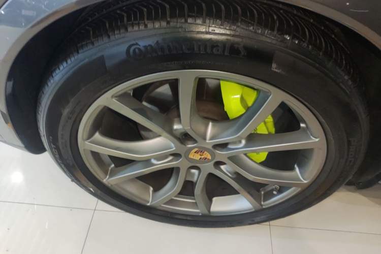 Used Porsche Cayenne E-Hybrid 2023 Cayenne E-Hybrid 2.0T