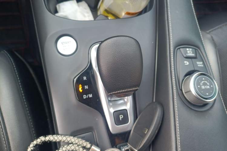 Used Infiniti QX50 2018 2.0T Four-Wheel Drive Elite Edition Gear Lever