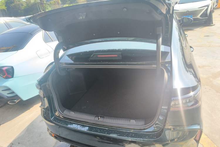 Used Chery Arrizo 8 2023 High-Performance Edition 2.0T DCT Powerfully Equipped
