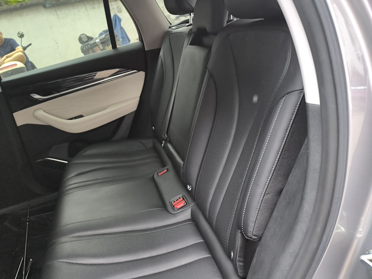 Geely Auto Monjaro L 2023 2.0TD High-Power Automatic Two-Wheel Drive Flagship Version — снимка 17