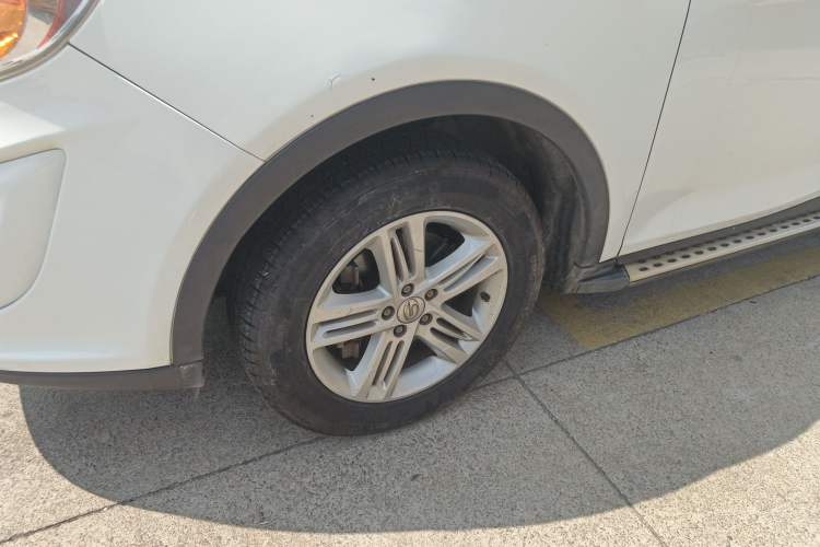 Used GAC Trumpchi GS5 2013 1.8T Automatic Two-Wheel Drive Luxury Edition