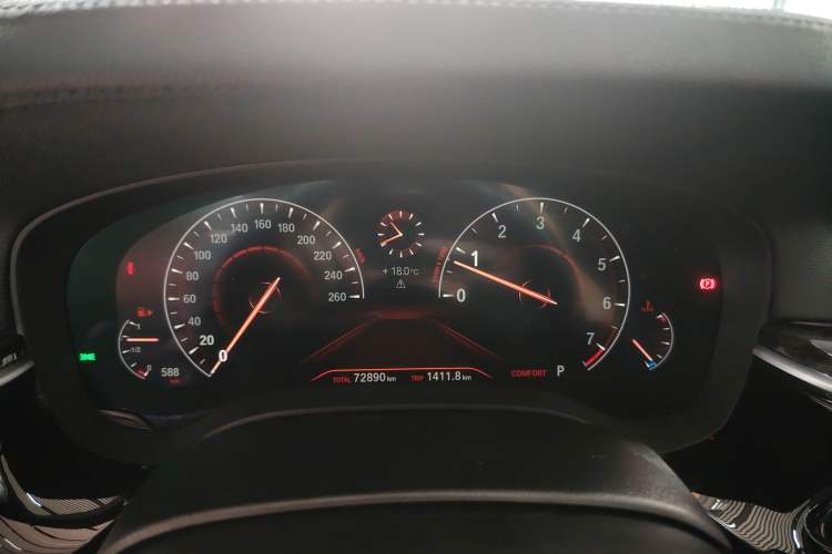 Used BMW 5 Series 2019 Facelifted 530Li Leading Edition M Sport Package