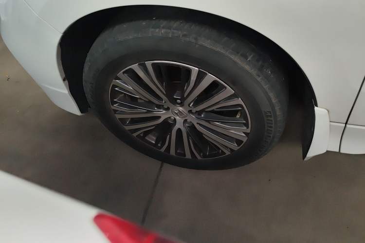 Used Honda Avancier 2020 240TURBO Two-Wheel Drive Comfort Edition Left Front Wheel Hub