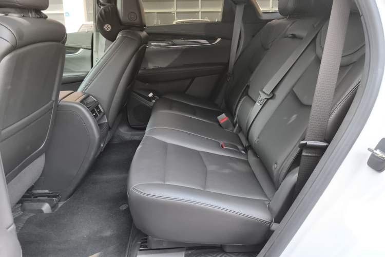 Used Cadillac XT5 2023 2.0T Two-Wheel-Drive Fashion Edition