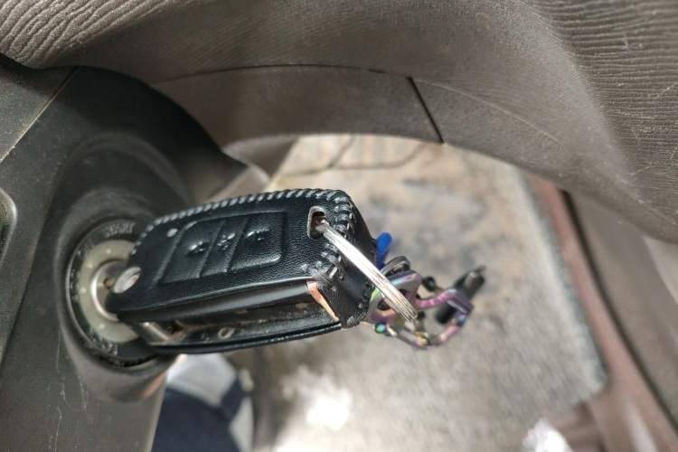 Used Wuling Hongguang 2015 1.5L S Basic Version China V Standard
