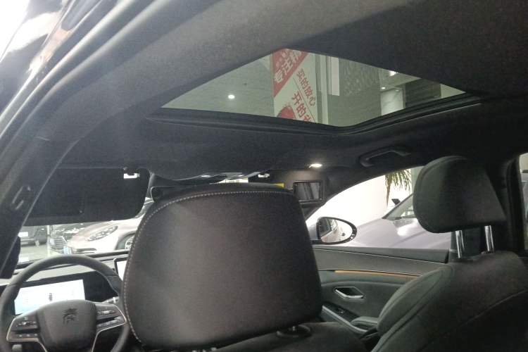 Used BYD Qin L 2024 DM-i 120KM Excellence Model