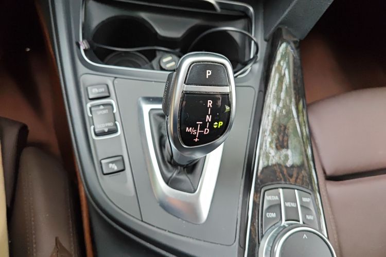 Used BMW 3 Series 2018 320Li M Sport Night Edition Gear Lever