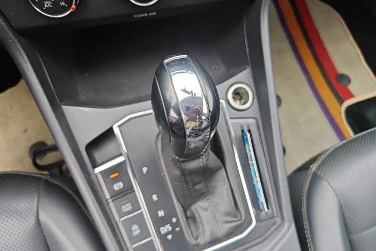 Used Volkswagen Lavida 2019 1.5L Automatic Comfort Edition China VI Standard
