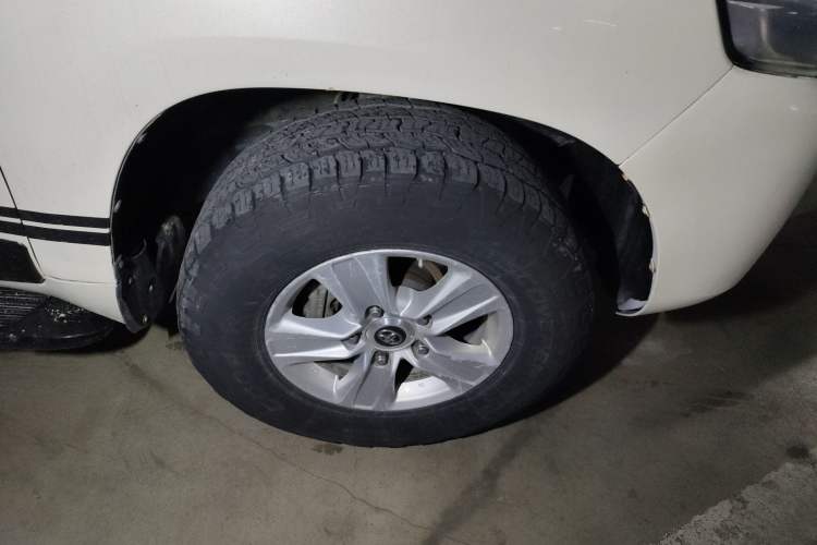 Used Toyota Land Cruiser 2019 4.0L 7-Seater Automatic Transmission Middle East Version
