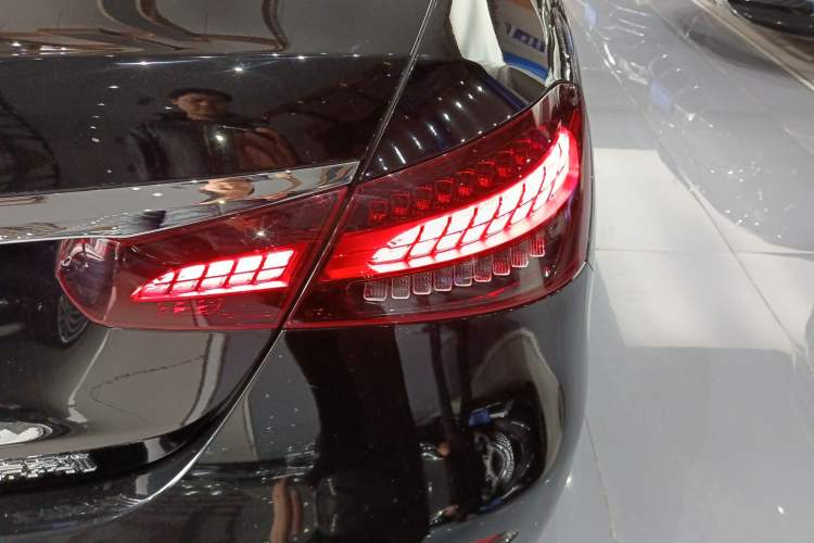 Used Mercedes-Benz E-Class 2023 Updated E 300 L Luxury Edition
